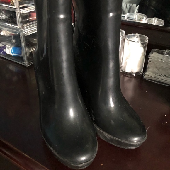 Rainy heel boots - Picture 3 of 3